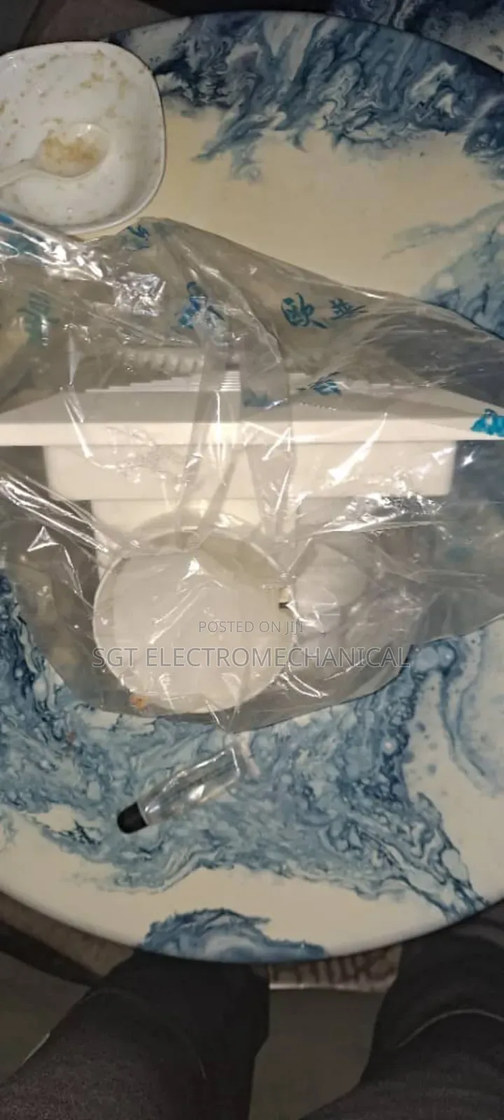 Window or Ceiling Mounted Exhaust Fan