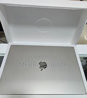 Photo - New Laptop Apple MacBook Air 2023 M2 8GB Apple M2 SSD 256GB