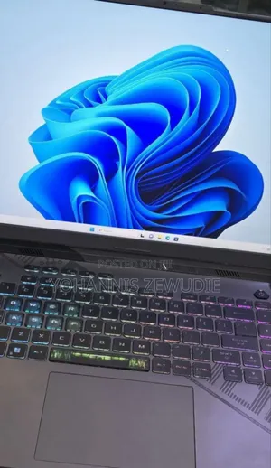 New Laptop Asus ROG Strix G16 G614 16GB Intel Core I7 SSD 512GB