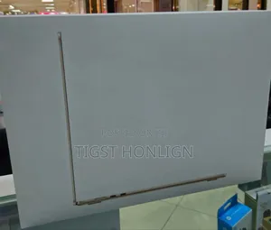 New Laptop Apple MacBook Air 2022 M2 8GB Intel Core M2 SSD 256GB