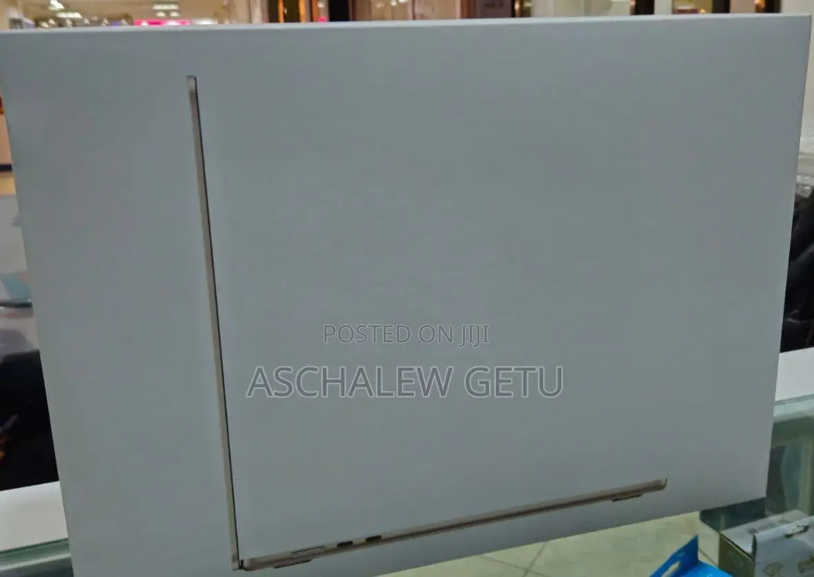 New Laptop Apple MacBook 16GB Intel Core I5 SSD 256GB