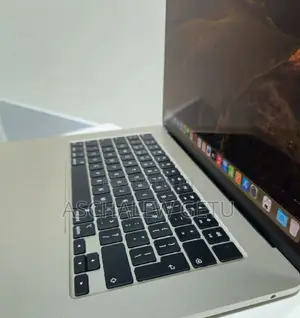 New Laptop Apple MacBook 16GB Intel Core I5 SSD 256GB