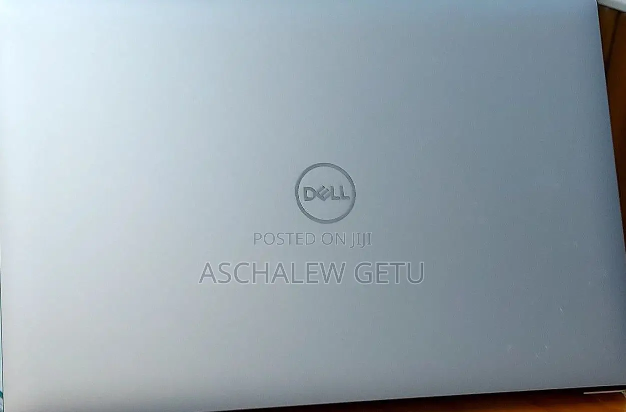 New Laptop Dell Precision 5540 32GB Intel Core I7 SSD 512GB