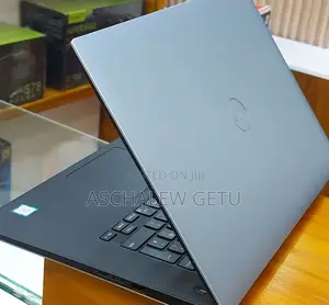 New Laptop Dell Precision 5540 32GB Intel Core I7 SSD 512GB