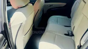 Hyundai Tucson 2022 Green