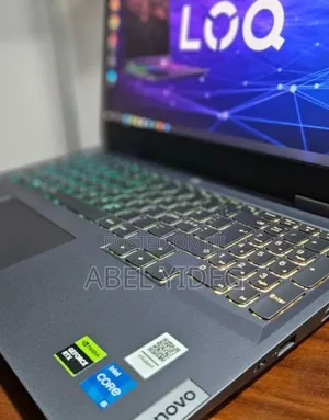 New Laptop Lenovo LOQ 15IRH8 16GB Intel Core I5 SSD 512GB