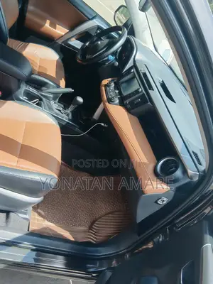 Toyota RAV4 2017 Brown