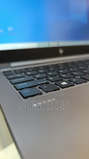 New Laptop HP ZBook 14 16GB Intel Core I5 SSD 512GB