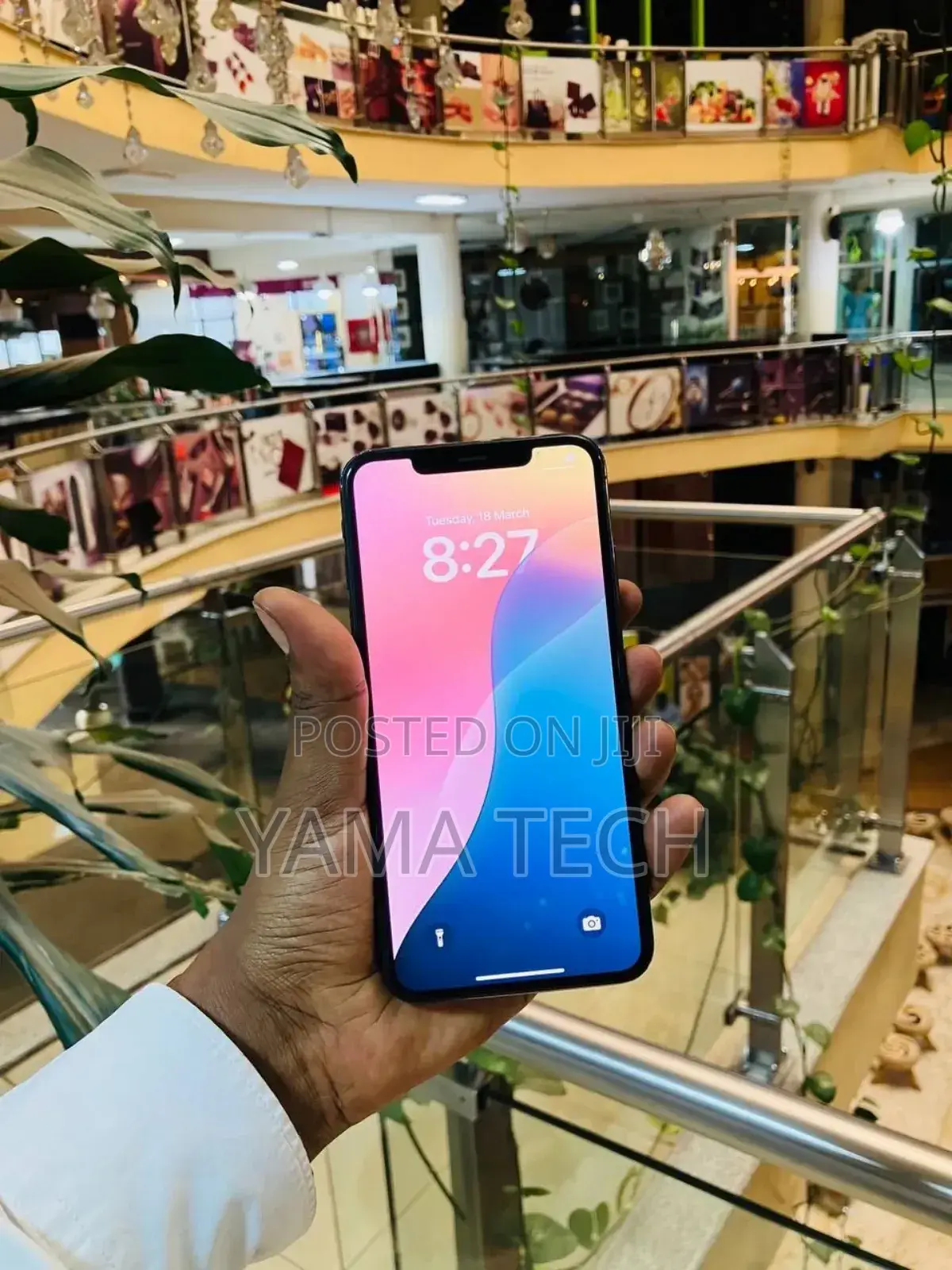 New Apple iPhone XS Max 256 GB Black