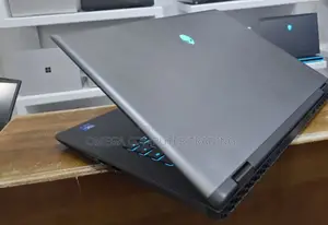 New Laptop Alienware Area-51m 32GB Intel Core Ultra 7 SSD 1T