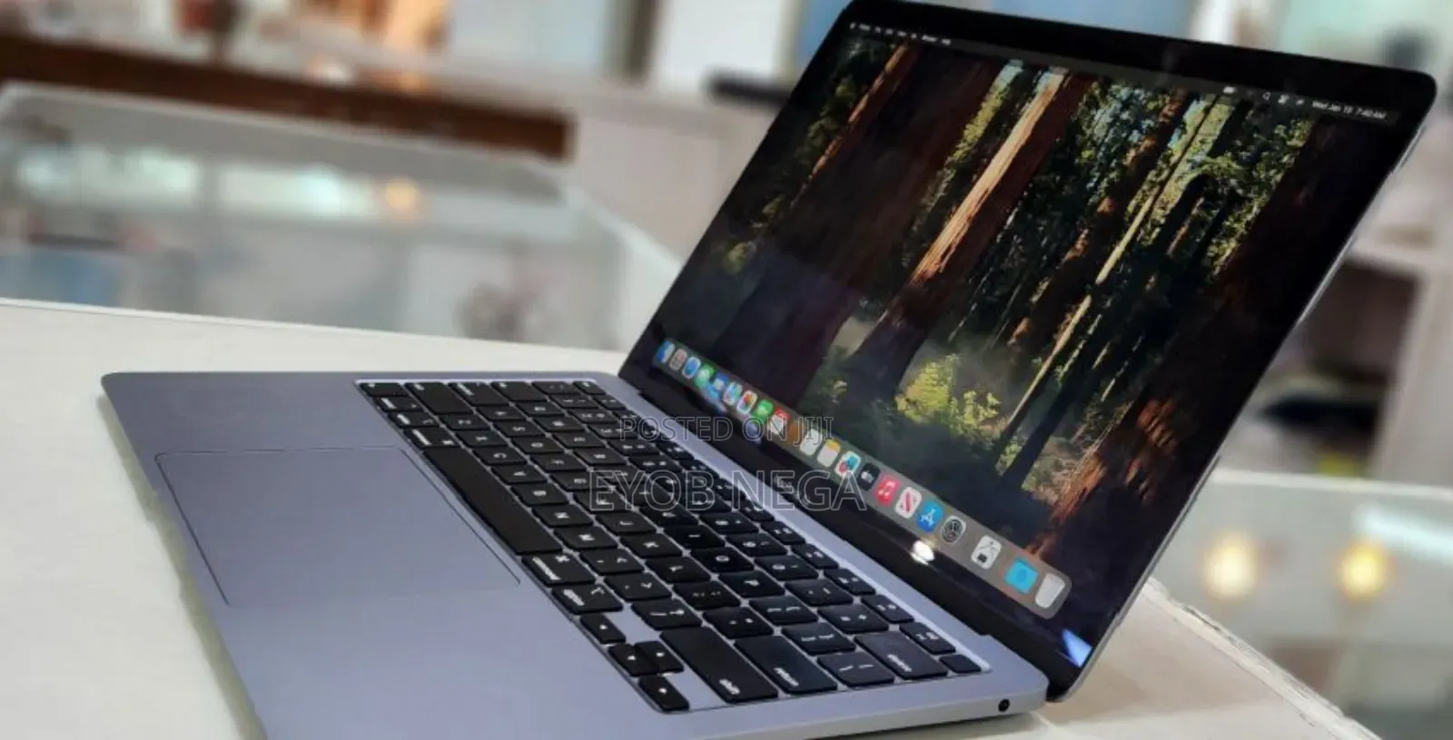 Laptop Apple MacBook Air 2020 8GB Intel Core I3 SSD 256GB