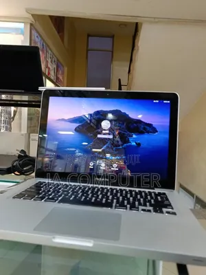 Photo - New Laptop Apple MacBook Pro 2012 4GB Intel Core I5 HDD 500GB