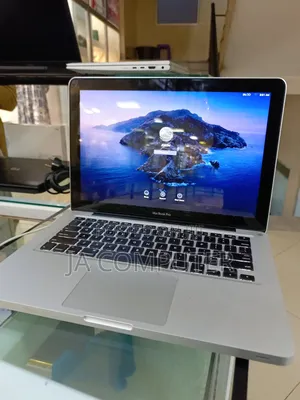 New Laptop Apple MacBook Pro 2012 4GB Intel Core I5 HDD 500GB