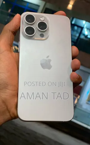 Photo - New Apple iPhone 15 Pro Max 256 GB