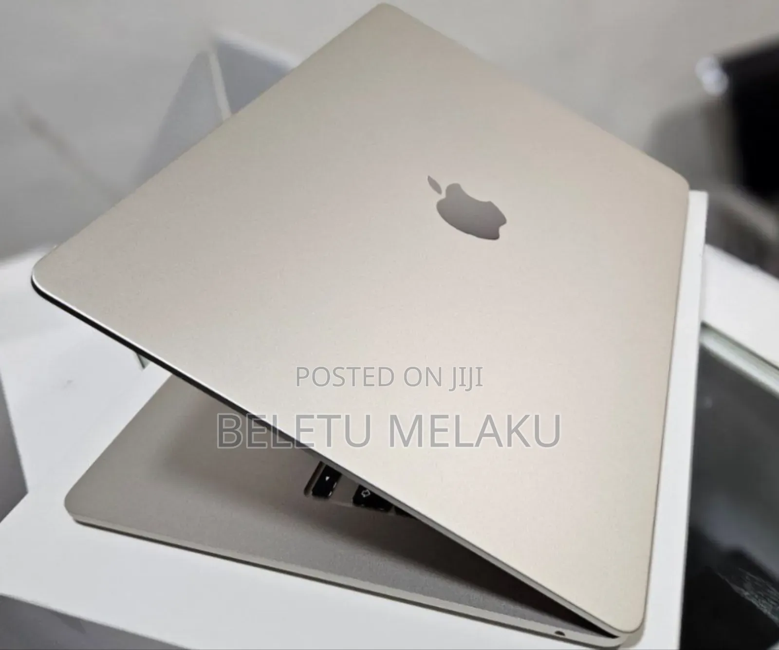 New Laptop Apple MacBook Air 2023 M2 8GB SSD 256GB