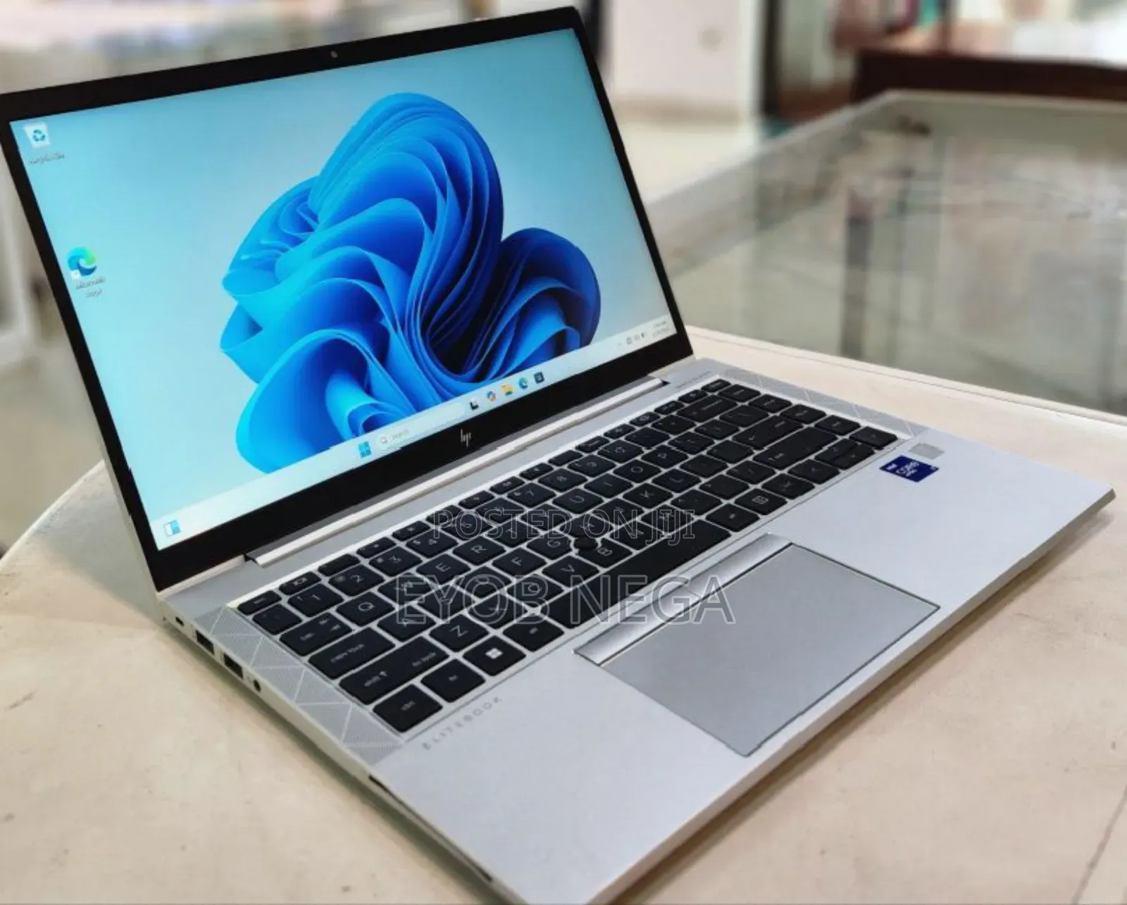 New Laptop HP EliteBook 840 G8 16GB Intel Core I7 SSD 512GB