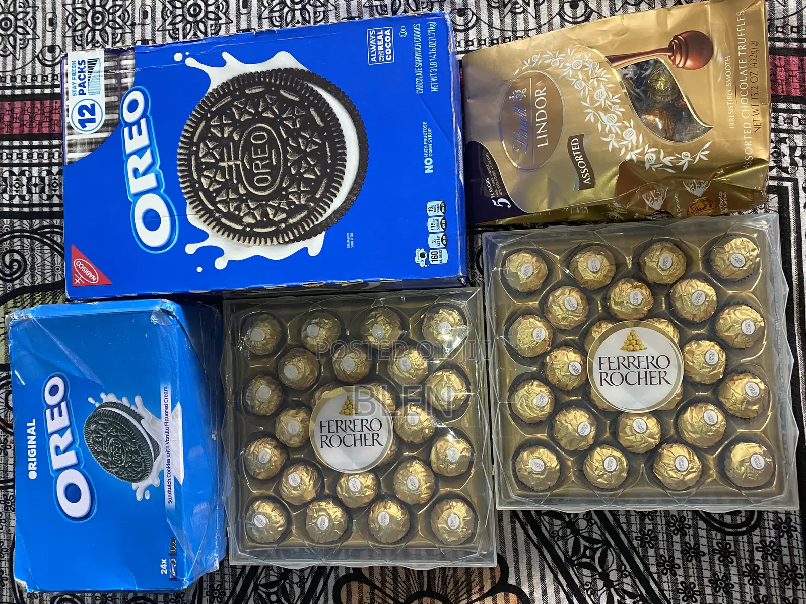 Chocolate Oreo Cookies