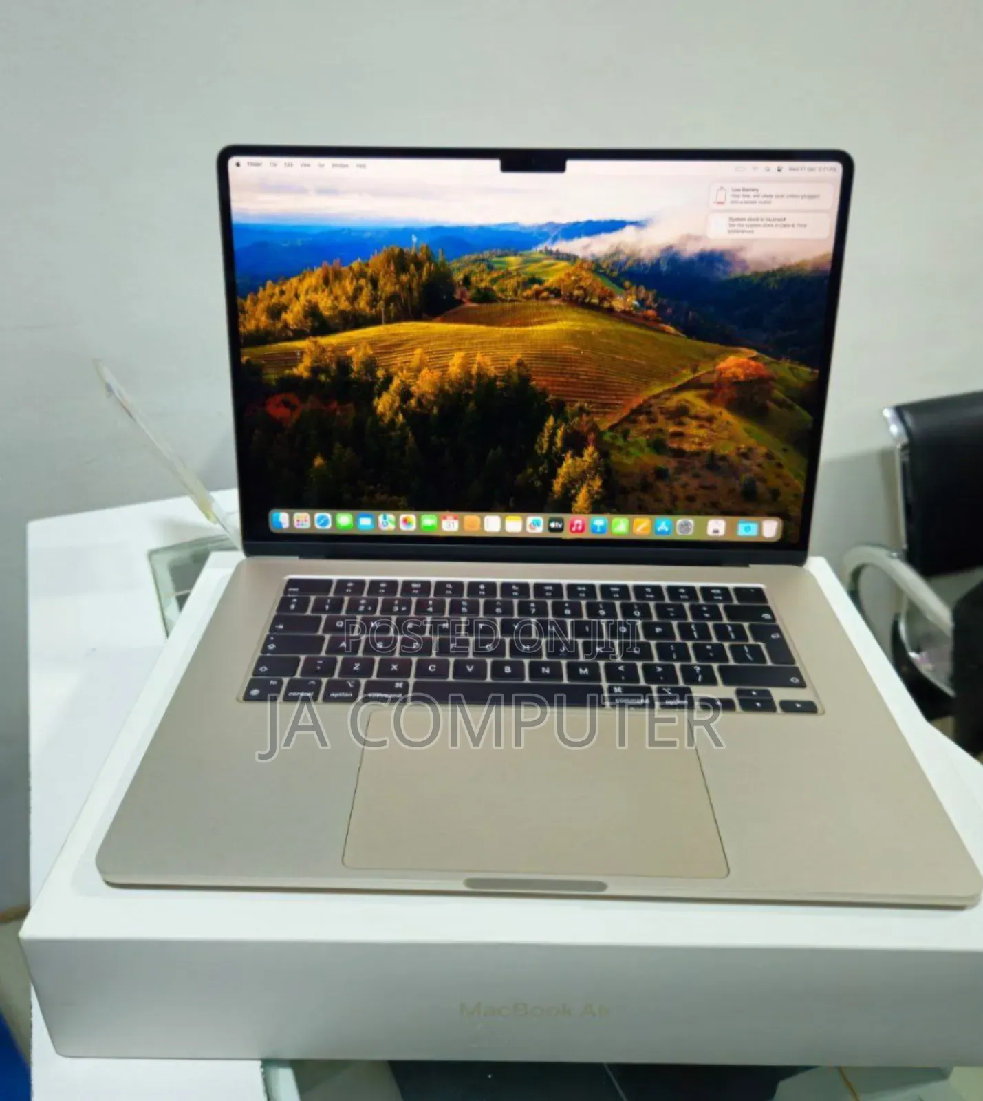 New Apple MacBook Pro 2023 M2 Pro 16-Inch 8GB Apple M2 SSD 256GB