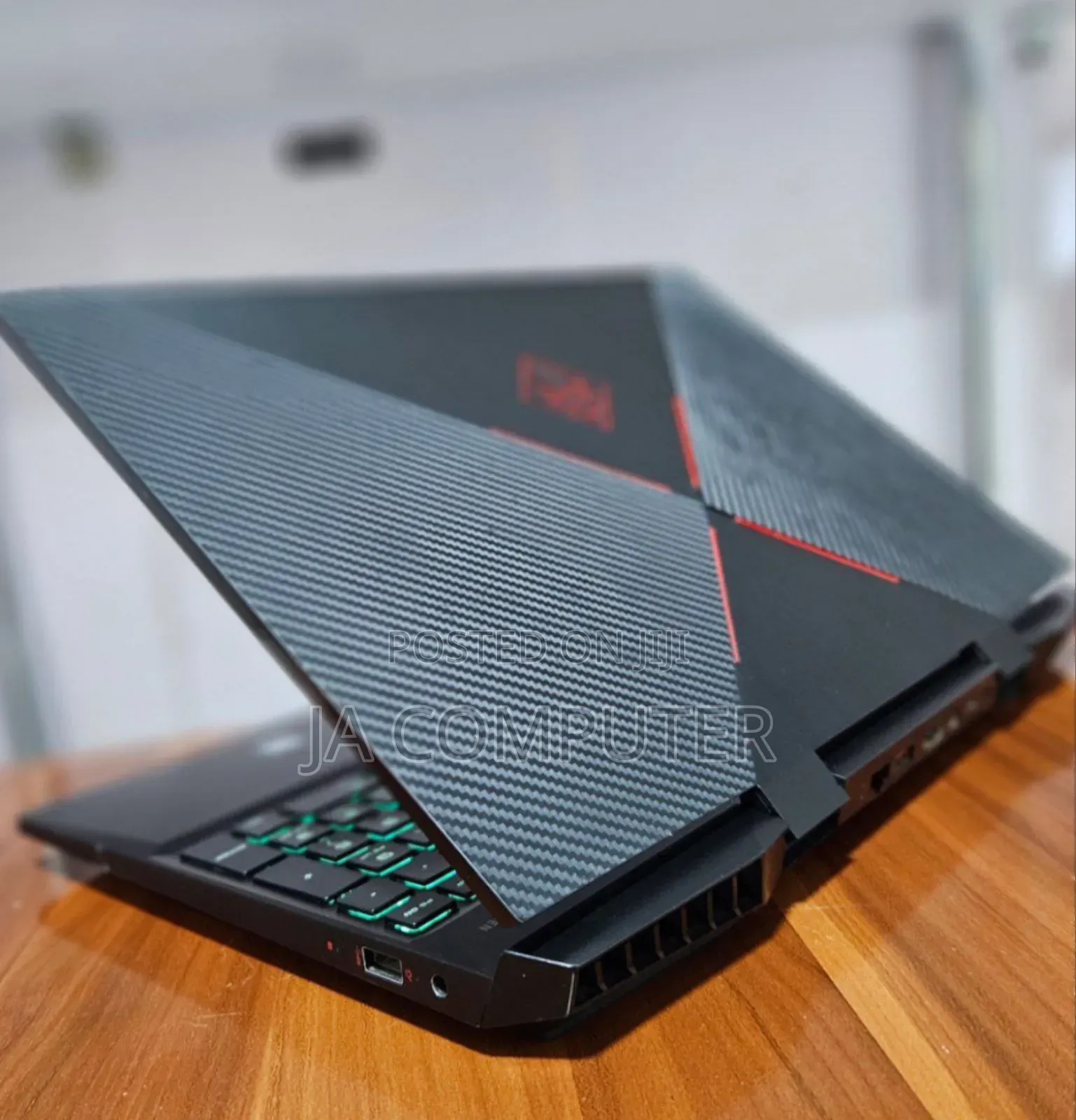 New Laptop HP Omen X 16GB Intel Core I5 SSHD (Hybrid) 1.5T