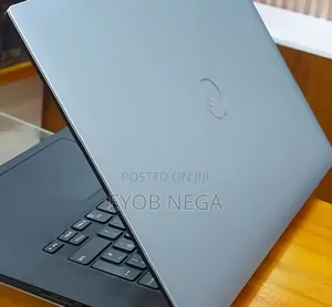 Photo - New Laptop Dell Precision 5540 32GB Intel Core I7 SSD 512GB