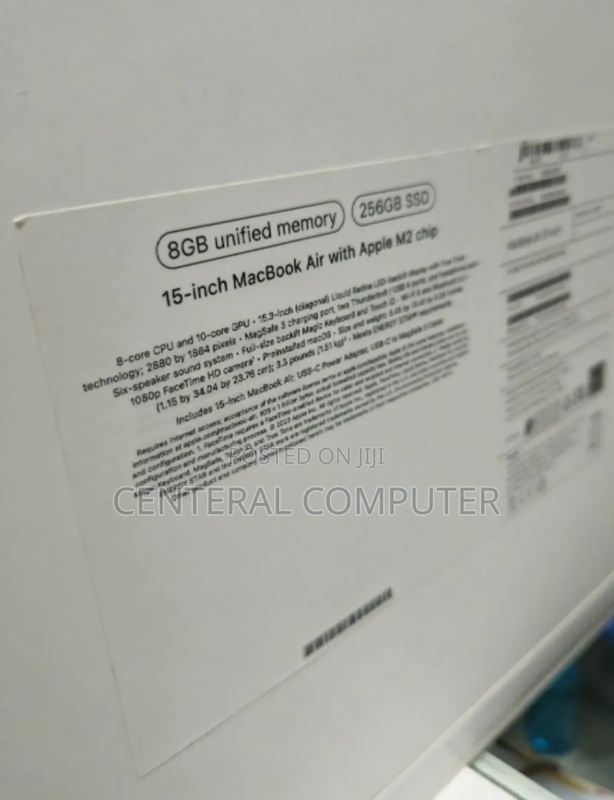 New Laptop Apple MacBook Air 2023 M2 8GB Intel Core I7 SSD 256GB