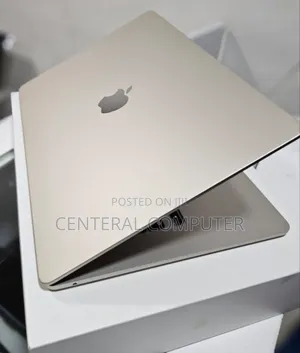 Photo - New Laptop Apple MacBook Air 2023 M2 8GB Intel Core I7 SSD 256GB