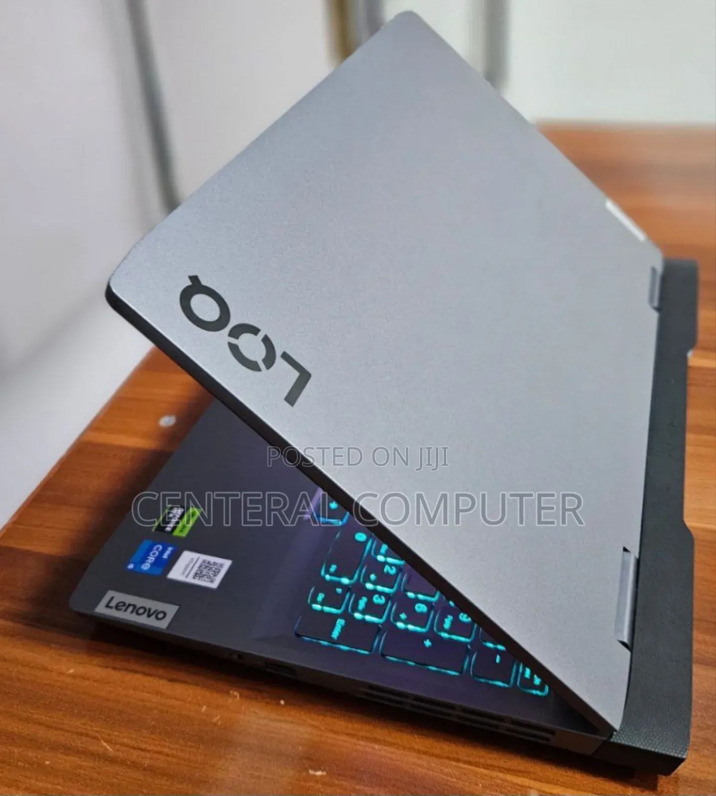 New Laptop Lenovo LOQ 15ARP9 16GB Intel Core I5 SSD 512GB