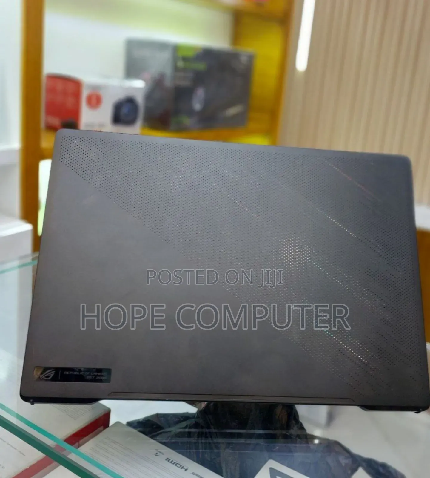 New Laptop Asus ROG Zephyrus G15 16GB AMD Ryzen 9 SSD 1T