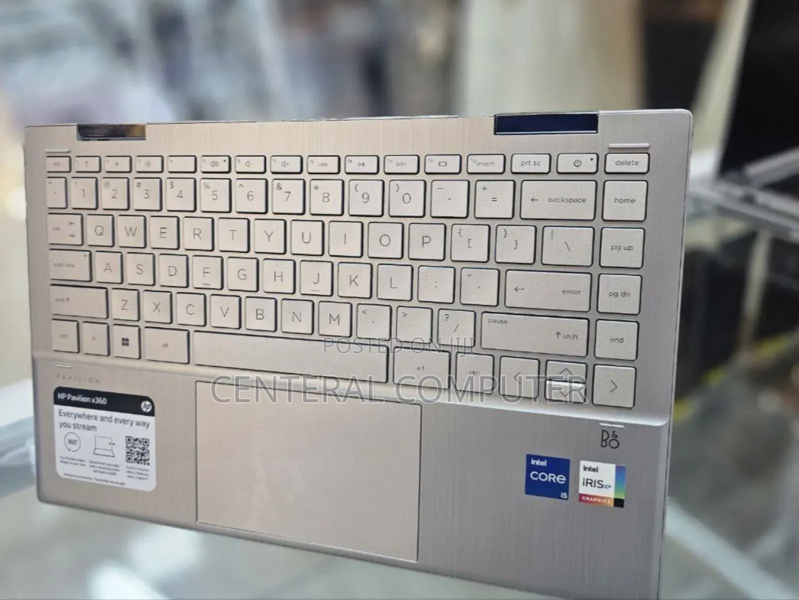 New Laptop HP Pavilion 17t 16GB Intel Core I5 SSD 512GB