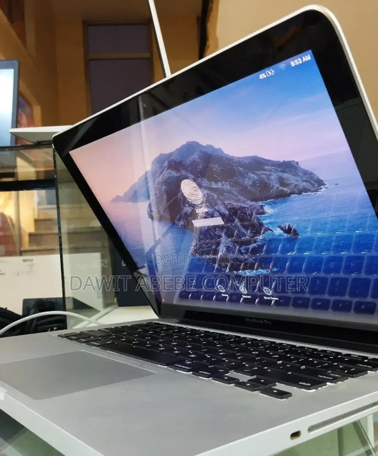 New Laptop Apple MacBook Pro 2012 8GB Intel Core I5 HDD 500GB