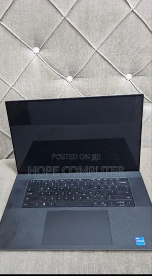 New Laptop Dell XPS 15 32GB Intel Core I7 SSD 1T