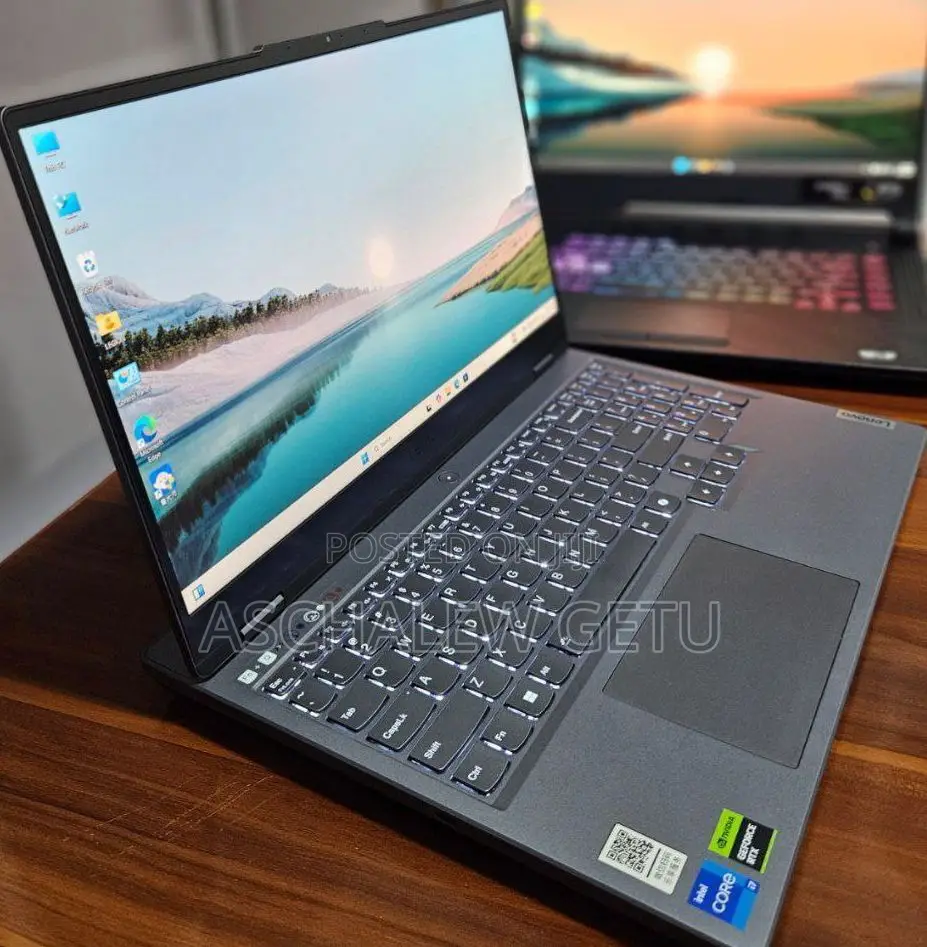 New Laptop Lenovo Legion Y720 16GB Intel Core I7 SSD 512GB