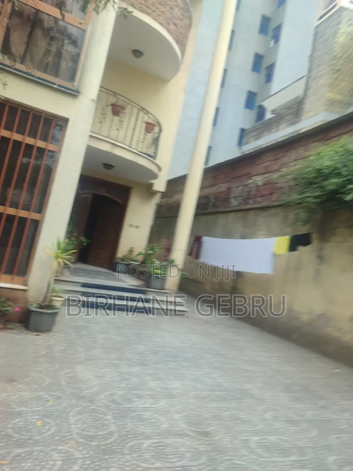 G+2 House Rent for Business