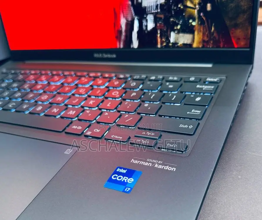 New Laptop Asus Zenbook Duo 14 16GB Intel Core I7 SSD 512GB