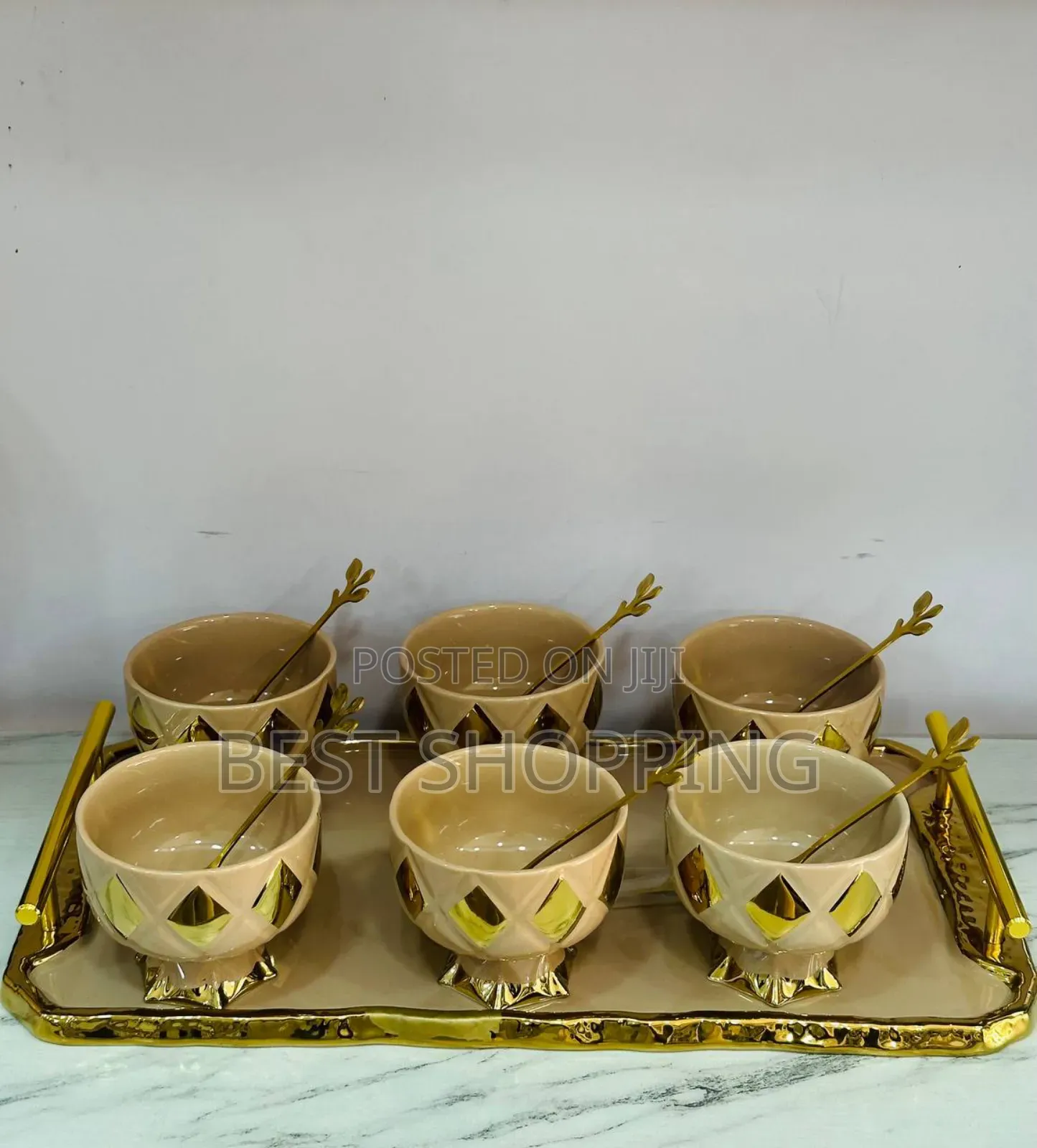 Ice Cream and Fruit Cap የአይስክሬም እና ለፍሩት ፓንች የሚሆን ዉብ ማስቀመጫ ትሪ