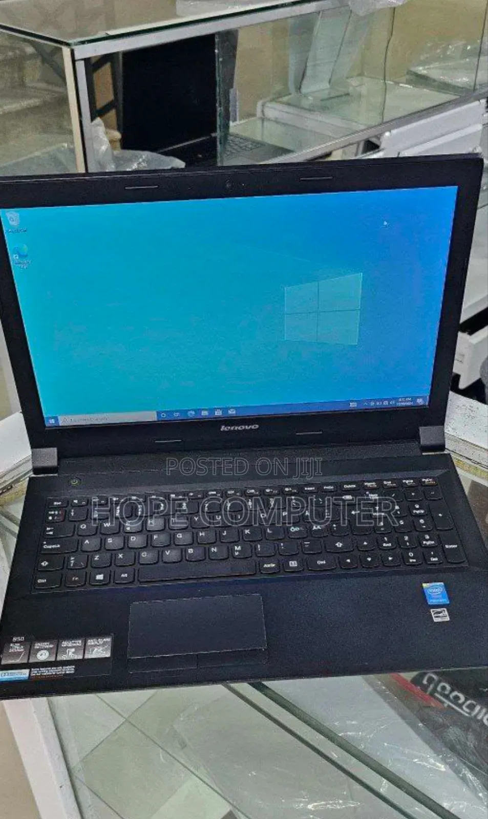 New Laptop Dell Precision 15 3520 16GB Intel Core I7 SSD 512GB