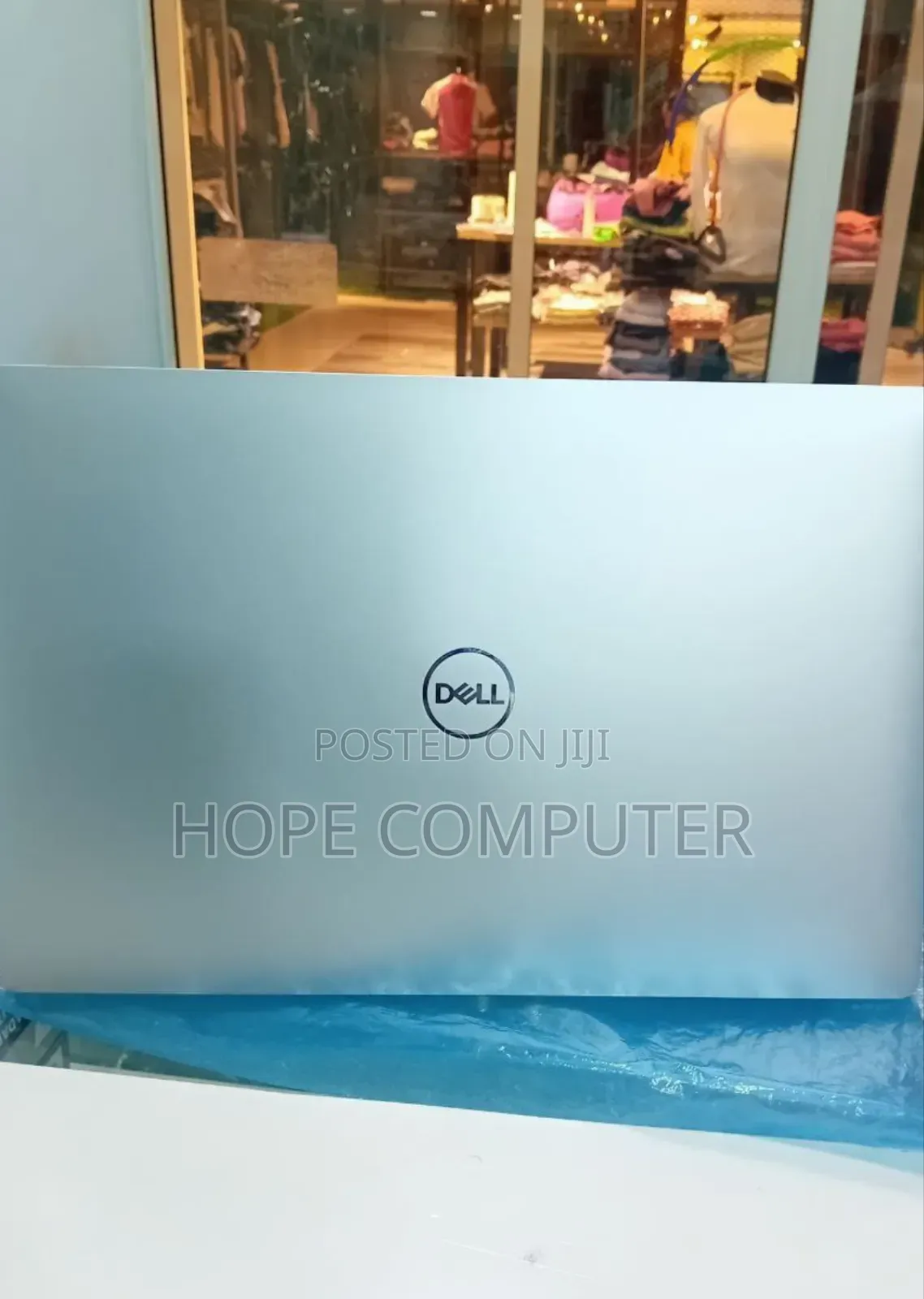 New Laptop Dell Precision 15 3520 16GB Intel Core I7 SSD 512GB