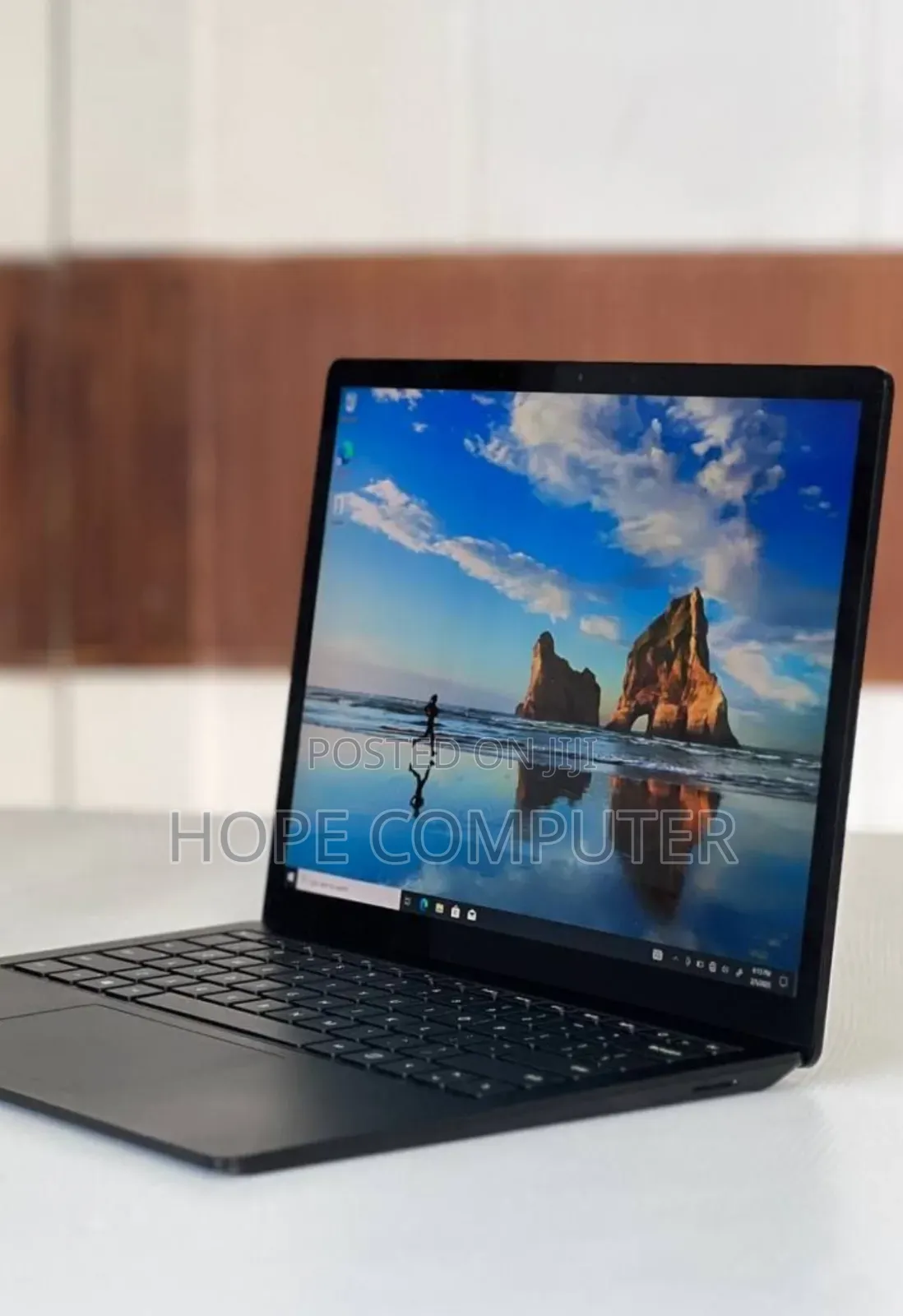 New Laptop Microsoft Surface 16GB Intel Core I7 SSD 512GB