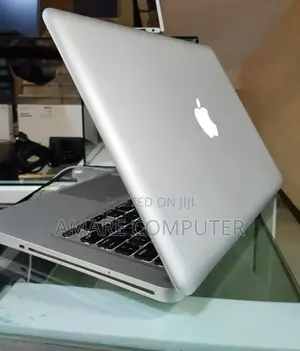 New Laptop Apple MacBook Pro 2019 4GB Intel Core I5 HDD 500GB