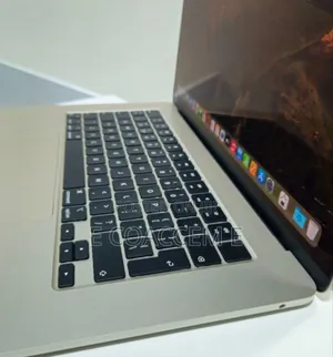 New Laptop Apple MacBook 8GB Apple M2 SSD 256GB