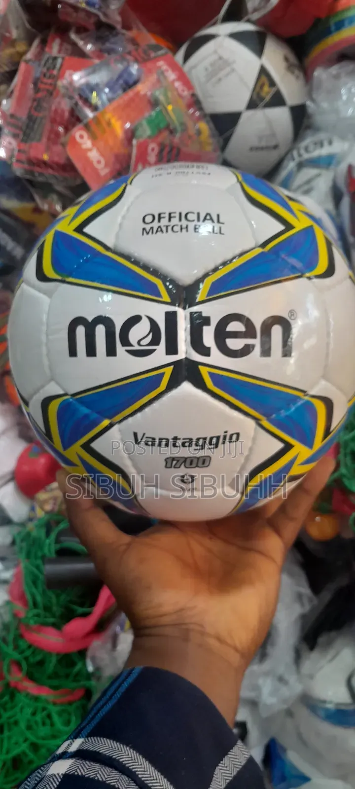 Football Molten 1700