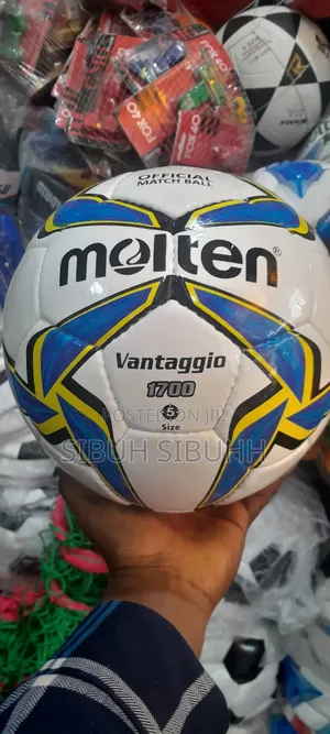 Football Molten 1700