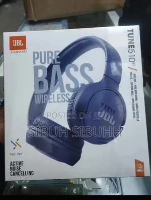Photo - JBL Headset Color Blue