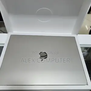 New Laptop Apple MacBook Air 2023 M2 8GB Apple M2 SSD 256GB