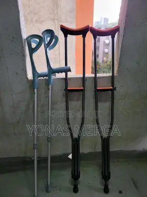 Photo - Crutches for Adults (X2 Units, Size M)Kranch፵马crutches