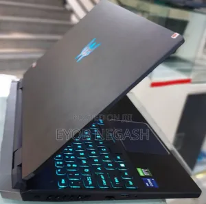 New Laptop Acer Predator Helios 300 16GB Intel Core I9 SSD 512GB