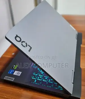 New Laptop Lenovo LOQ 15ARP9 16GB Intel Core I5 SSD 512GB