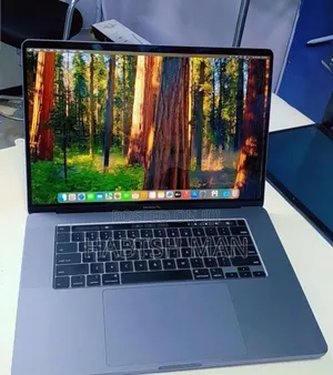 New Laptop Apple MacBook Pro 2019 16GB Intel Core I9 SSD 512GB