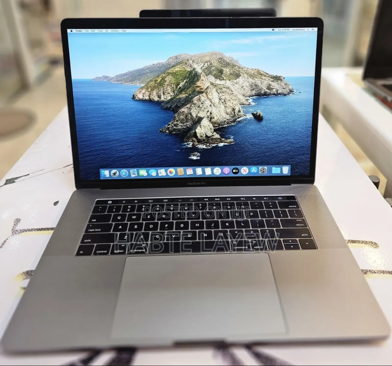 New Laptop Apple MacBook Pro 2016 16GB Intel Core I7 SSD 512GB