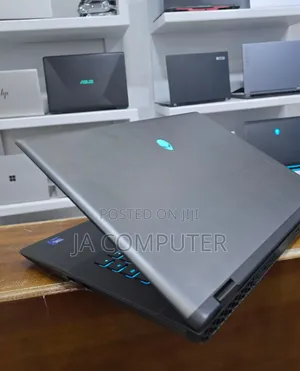 Photo - New Laptop Alienware M17x R2 32GB Intel Core Ultra 7 SSD 1T